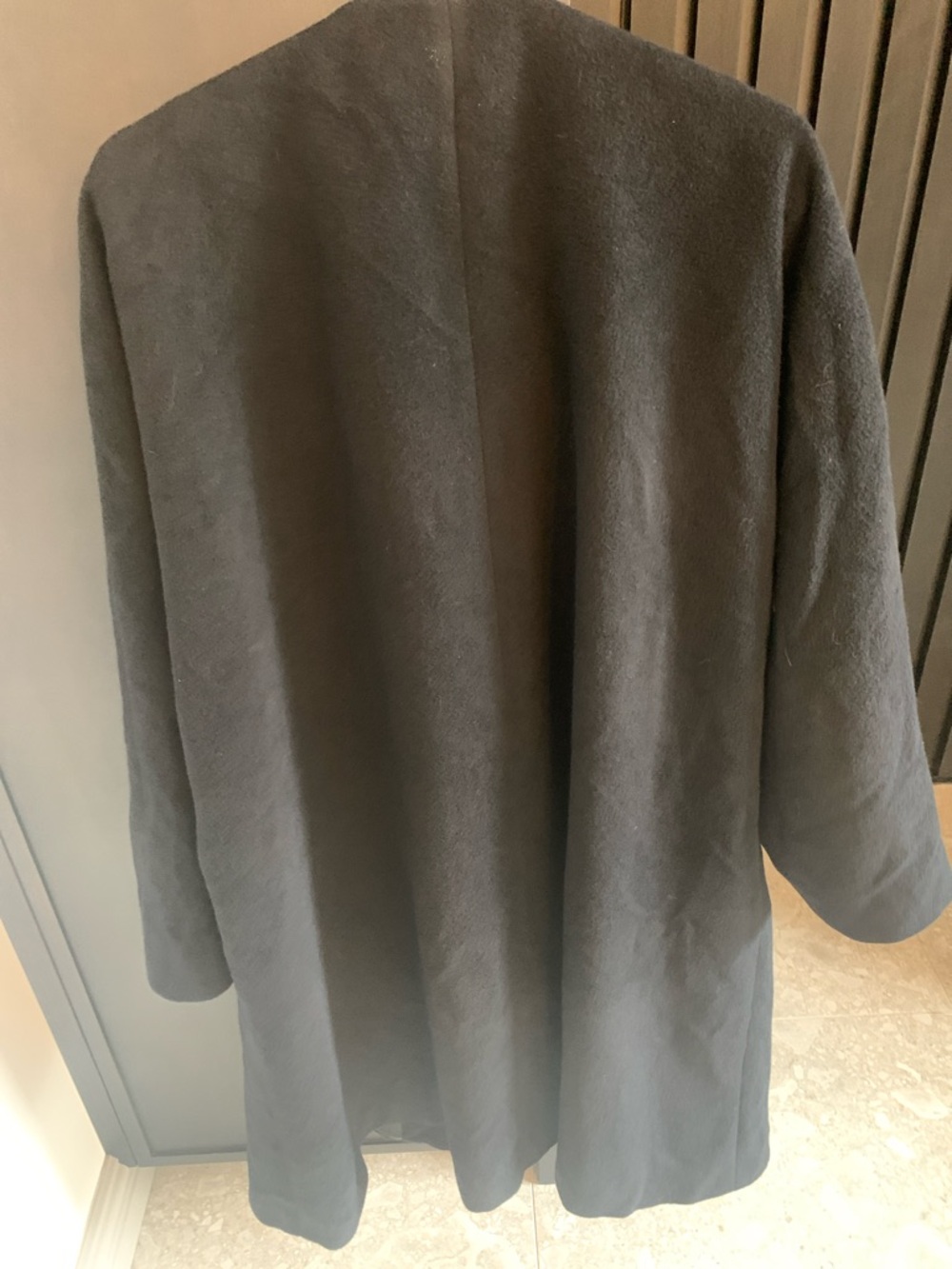 Vintage Escada 100% new wool coat oversized fit - Picture 7 of 14